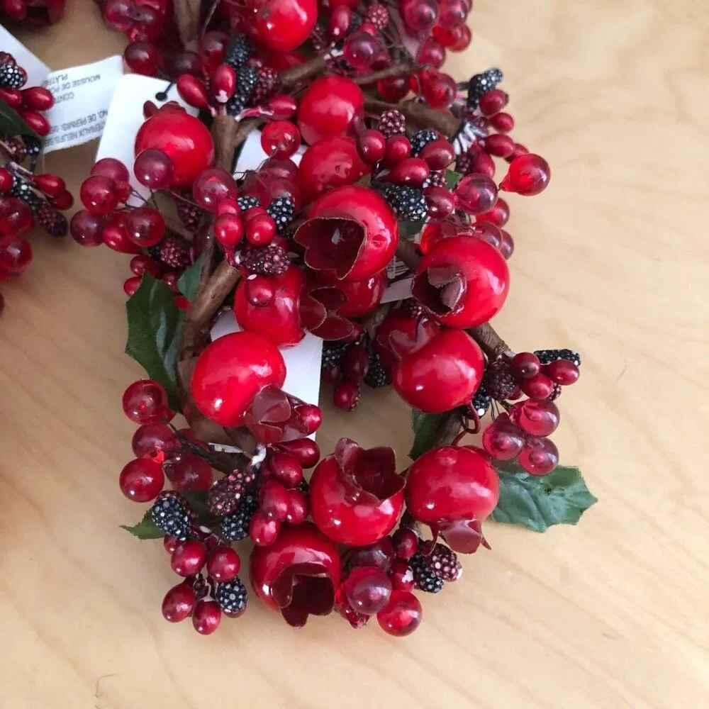 Pier One Set of 8 Napkin Rings Red Cranberry Holiday Christmas Table 4